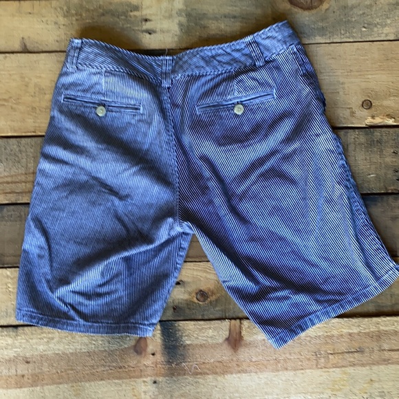 EUC Seecucker Dockers Blue White Bermuda Shorts - Picture 6 of 7